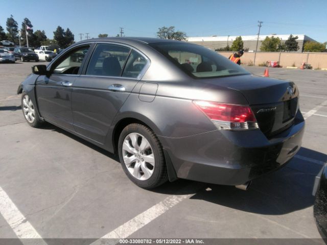 Photo 2 VIN: 1HGCP3F7XAA030909 - HONDA ACCORD SDN 