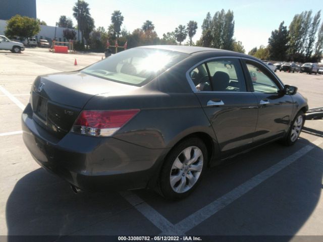 Photo 3 VIN: 1HGCP3F7XAA030909 - HONDA ACCORD SDN 