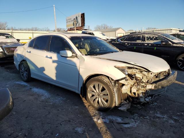 Photo 3 VIN: 1HGCP3F7XCA004250 - HONDA ACCORD 