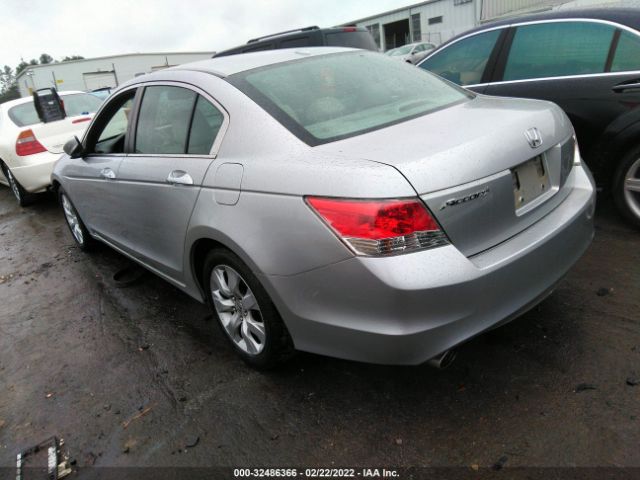 Photo 2 VIN: 1HGCP3F80AA008149 - HONDA ACCORD SDN 