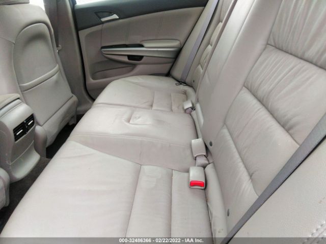 Photo 7 VIN: 1HGCP3F80AA008149 - HONDA ACCORD SDN 