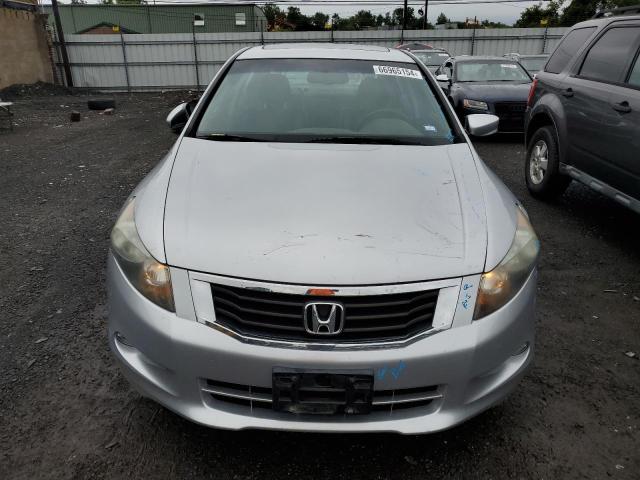 Photo 4 VIN: 1HGCP3F80AA017501 - HONDA ACCORD EXL 