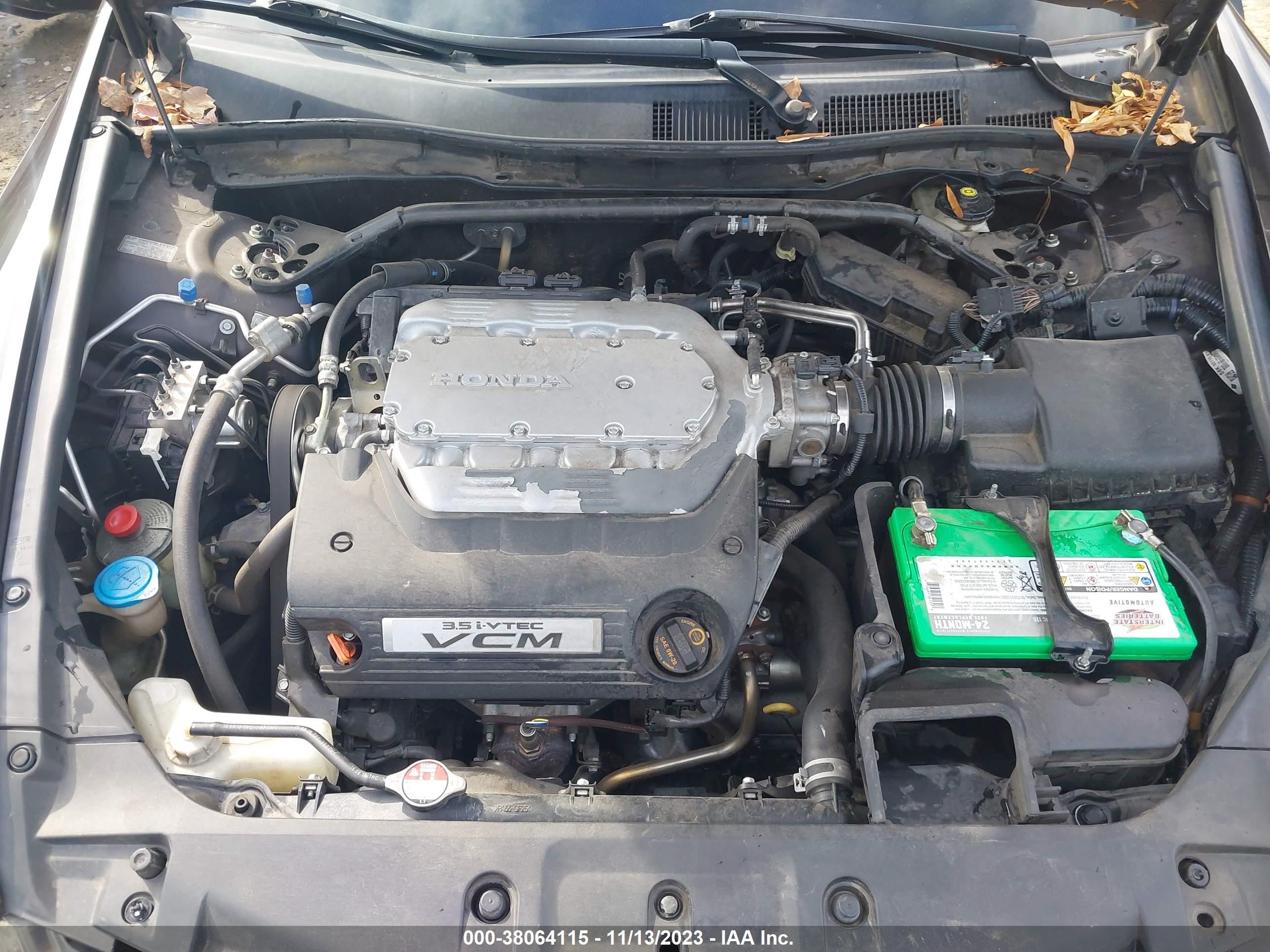 Photo 9 VIN: 1HGCP3F80BA017015 - HONDA ACCORD 