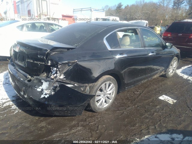 Photo 3 VIN: 1HGCP3F80CA016447 - HONDA ACCORD SDN 