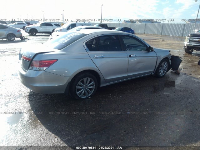 Photo 3 VIN: 1HGCP3F80CA030509 - HONDA ACCORD SDN 