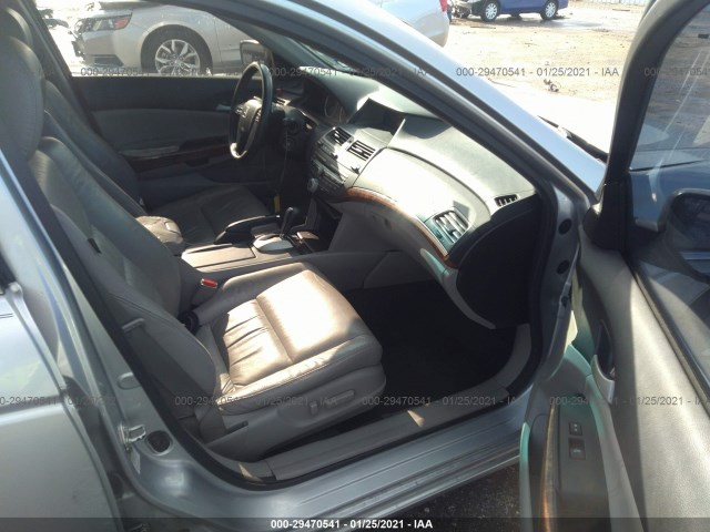 Photo 4 VIN: 1HGCP3F80CA030509 - HONDA ACCORD SDN 