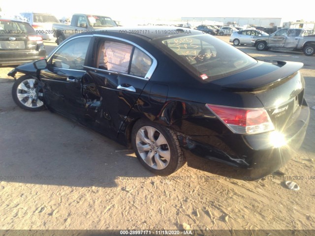 Photo 2 VIN: 1HGCP3F81AA003526 - HONDA ACCORD SDN 