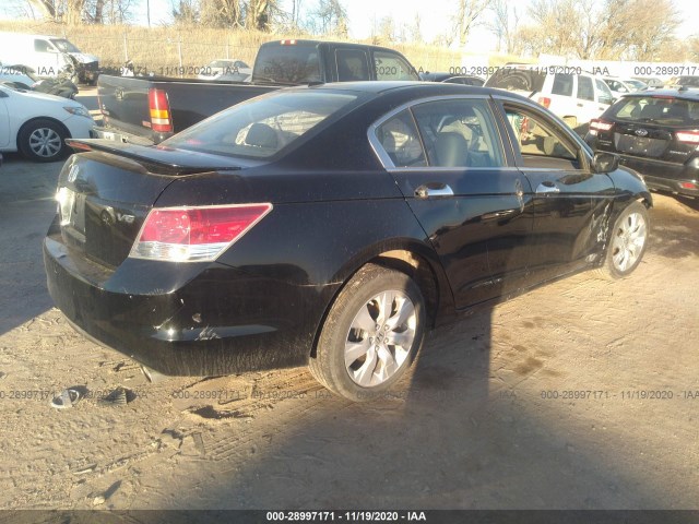 Photo 3 VIN: 1HGCP3F81AA003526 - HONDA ACCORD SDN 