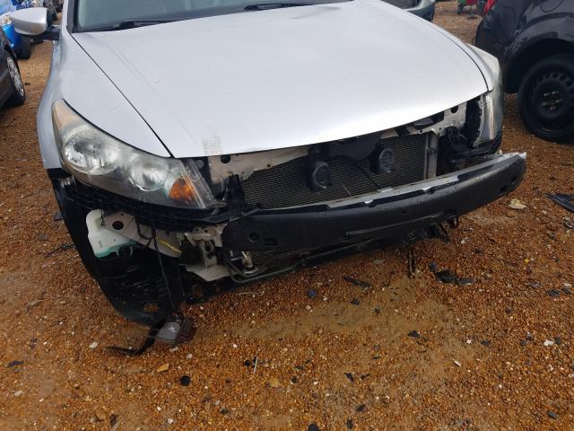 Photo 8 VIN: 1HGCP3F81AA005230 - HONDA ACCORD EXL 