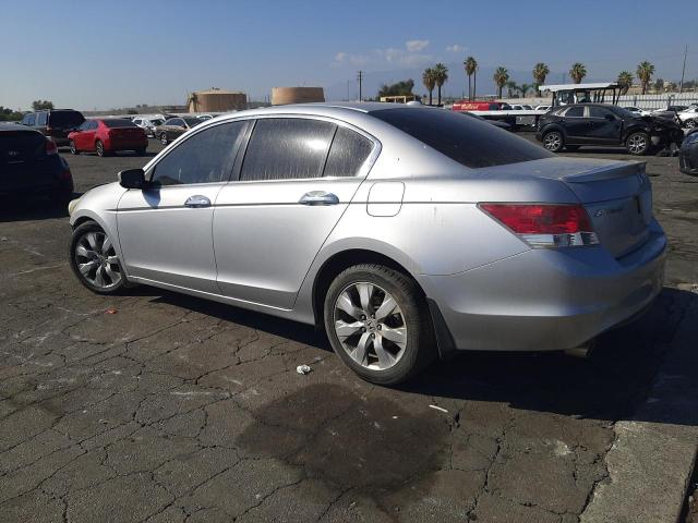 Photo 1 VIN: 1HGCP3F81AA019337 - HONDA ACCORD 