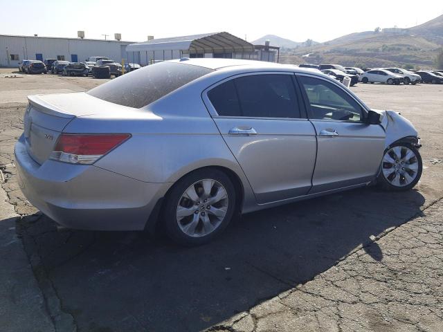 Photo 2 VIN: 1HGCP3F81AA019337 - HONDA ACCORD 