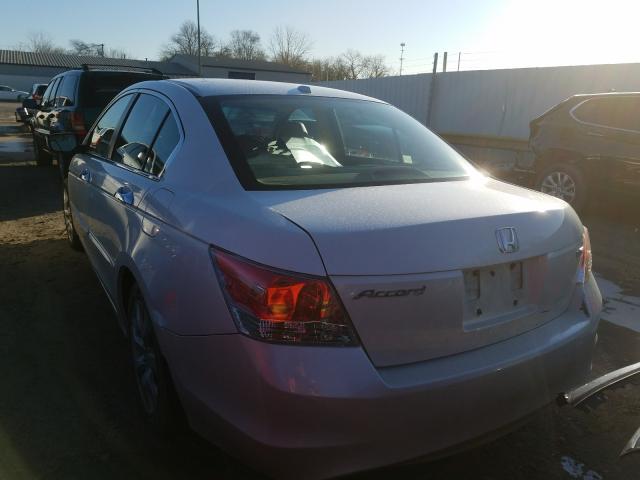 Photo 2 VIN: 1HGCP3F81AA023985 - HONDA ACCORD SDN 