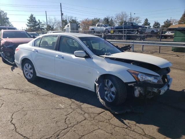 Photo 3 VIN: 1HGCP3F81AA024070 - HONDA ACCORD EXL 