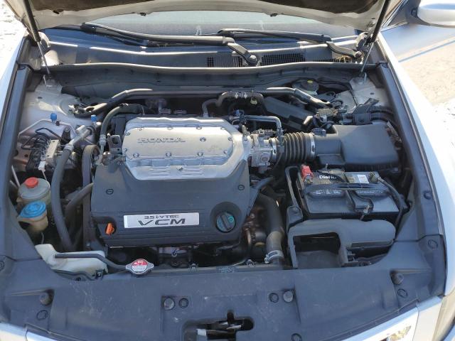 Photo 10 VIN: 1HGCP3F81AA025297 - HONDA ACCORD 