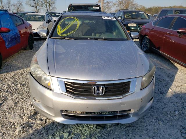 Photo 4 VIN: 1HGCP3F81AA025297 - HONDA ACCORD 