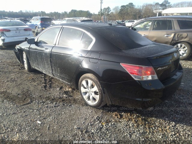 Photo 2 VIN: 1HGCP3F81AA028930 - HONDA ACCORD SDN 