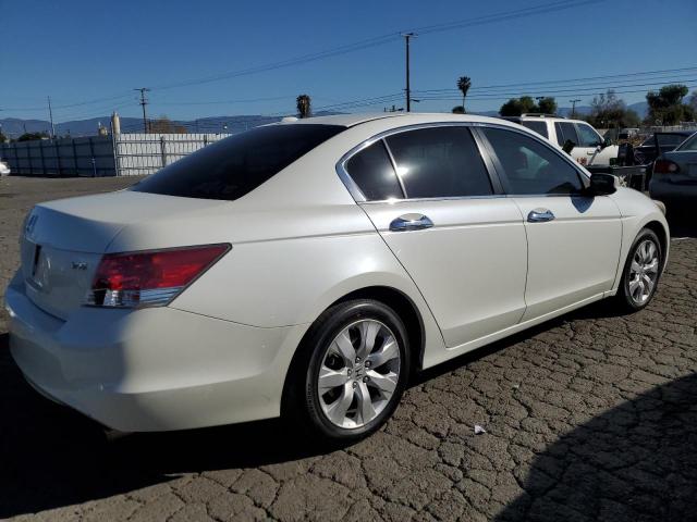 Photo 2 VIN: 1HGCP3F81AA031262 - HONDA ACCORD 