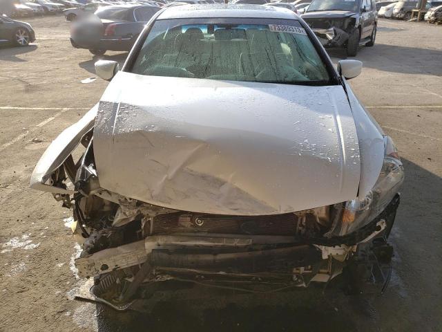 Photo 4 VIN: 1HGCP3F81AA031763 - HONDA ACCORD 