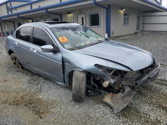 Photo 3 VIN: 1HGCP3F81BA008615 - HONDA ACCORD EXL 