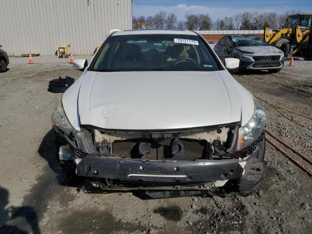 Photo 4 VIN: 1HGCP3F81BA011532 - HONDA ACCORD 