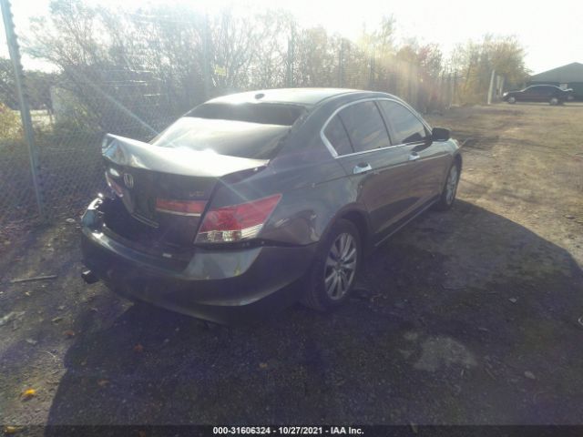 Photo 3 VIN: 1HGCP3F81BA012051 - HONDA ACCORD SDN 