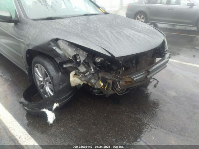 Photo 5 VIN: 1HGCP3F81BA020473 - HONDA ACCORD 