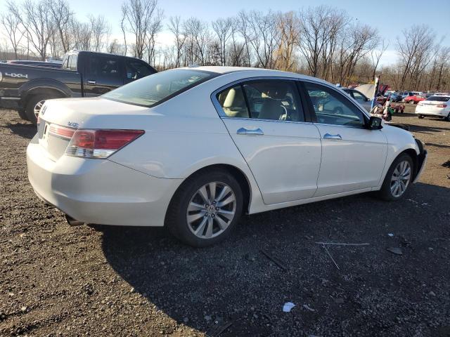 Photo 2 VIN: 1HGCP3F81BA024782 - HONDA ACCORD EXL 