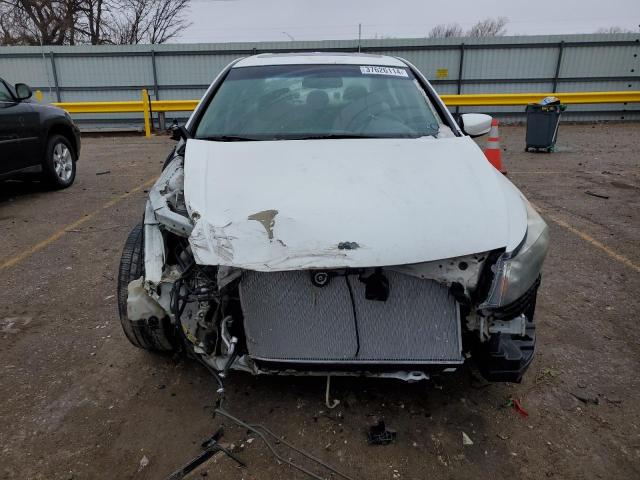 Photo 4 VIN: 1HGCP3F81BA027178 - HONDA ACCORD 