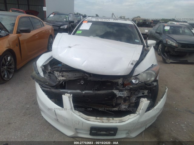 Photo 5 VIN: 1HGCP3F81BA030002 - HONDA ACCORD SDN 