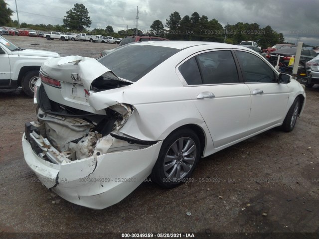 Photo 3 VIN: 1HGCP3F81BA032316 - HONDA ACCORD SDN 