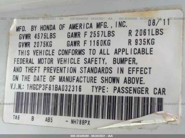 Photo 8 VIN: 1HGCP3F81BA032316 - HONDA ACCORD SDN 