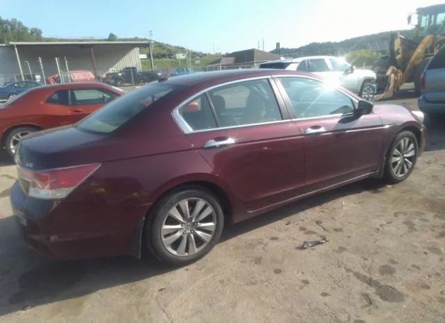 Photo 3 VIN: 1HGCP3F81CA008194 - HONDA ACCORD SDN 