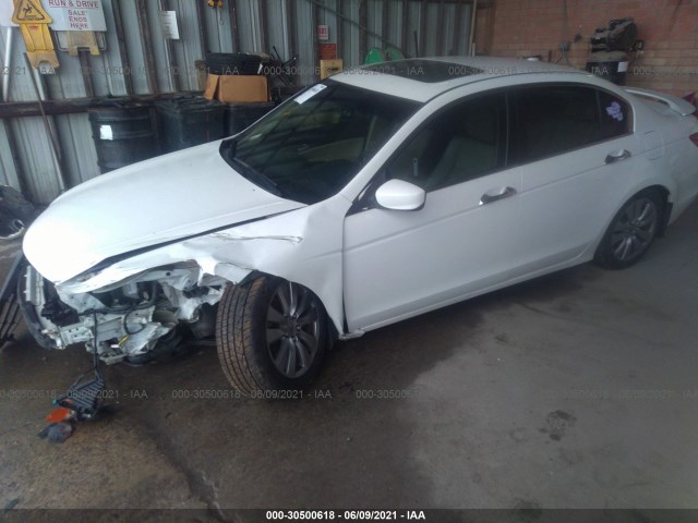 Photo 1 VIN: 1HGCP3F81CA010950 - HONDA ACCORD SDN 