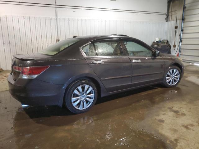 Photo 2 VIN: 1HGCP3F81CA014853 - HONDA ACCORD 