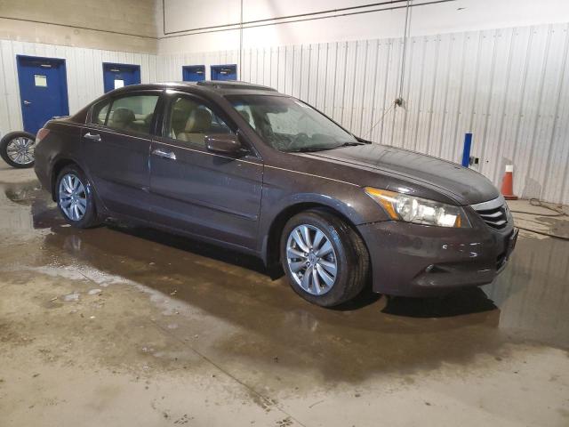 Photo 3 VIN: 1HGCP3F81CA014853 - HONDA ACCORD 