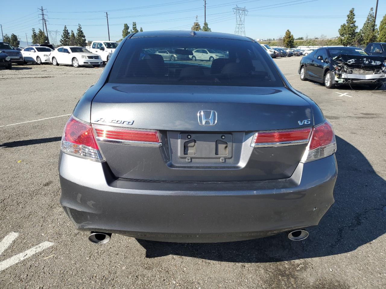 Photo 5 VIN: 1HGCP3F81CA020040 - HONDA ACCORD 