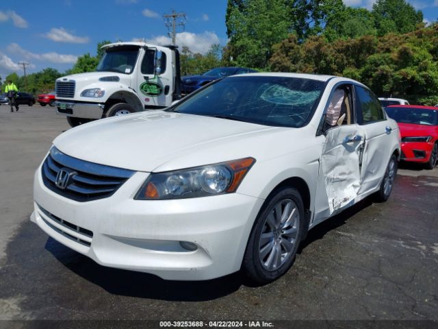 Photo 1 VIN: 1HGCP3F81CA021608 - HONDA ACCORD 