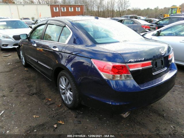 Photo 2 VIN: 1HGCP3F81CA022144 - HONDA ACCORD SDN 