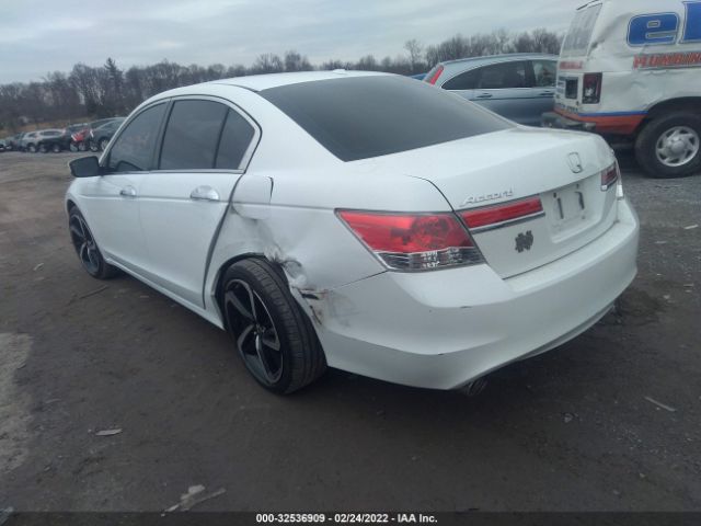 Photo 2 VIN: 1HGCP3F81CA038487 - HONDA ACCORD SDN 