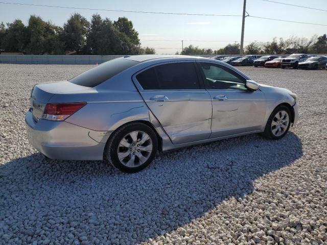 Photo 2 VIN: 1HGCP3F82AA009576 - HONDA ACCORD EXL 