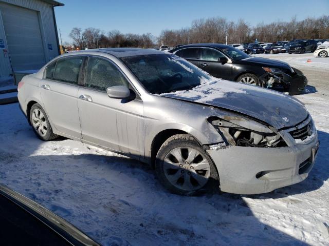 Photo 3 VIN: 1HGCP3F82AA015040 - HONDA ACCORD EXL 