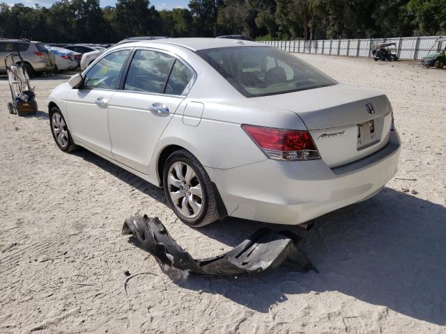 Photo 2 VIN: 1HGCP3F82AA026412 - HONDA ACCORD EXL 