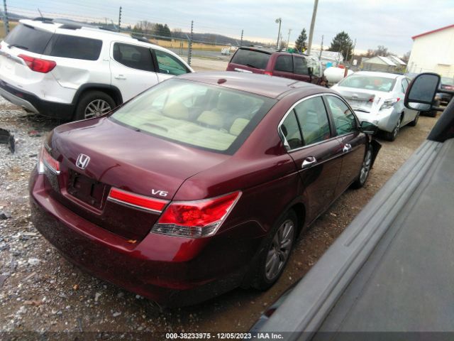 Photo 3 VIN: 1HGCP3F82BA001625 - HONDA ACCORD 