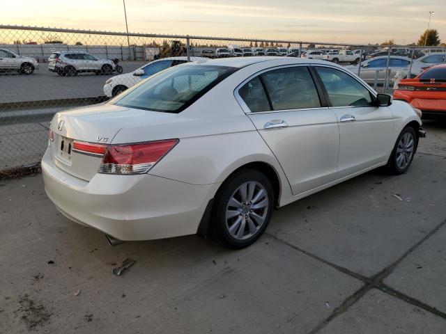 Photo 2 VIN: 1HGCP3F82BA003682 - HONDA ACCORD 