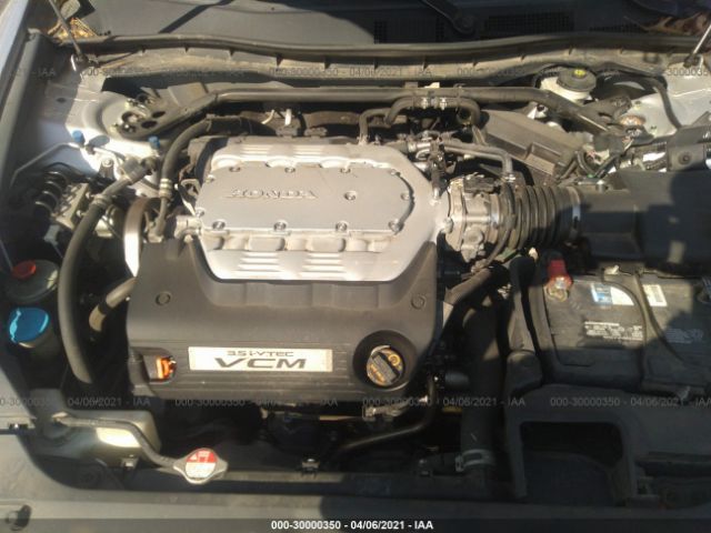 Photo 9 VIN: 1HGCP3F82BA019686 - HONDA ACCORD SDN 