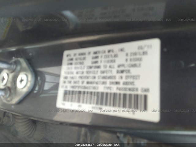 Photo 8 VIN: 1HGCP3F82BA027853 - HONDA ACCORD SDN 