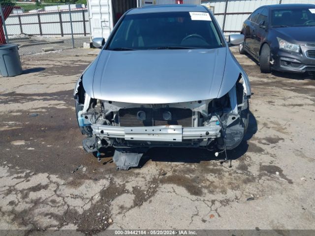 Photo 5 VIN: 1HGCP3F82BA028758 - HONDA ACCORD 