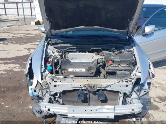 Photo 9 VIN: 1HGCP3F82BA028758 - HONDA ACCORD 