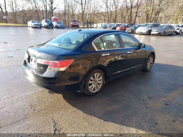 Photo 3 VIN: 1HGCP3F82CA006096 - HONDA ACCORD 