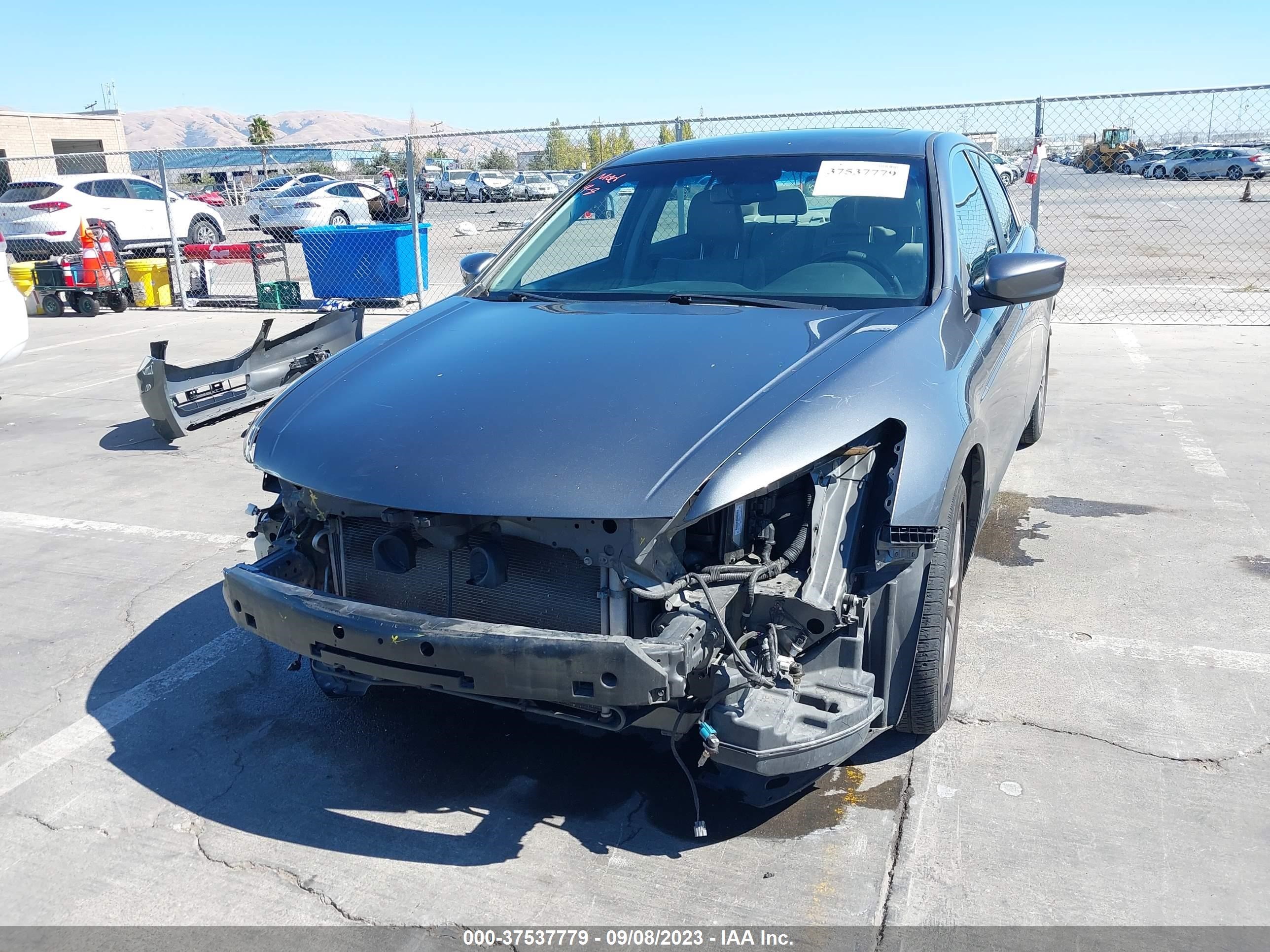 Photo 12 VIN: 1HGCP3F82CA022881 - HONDA ACCORD 